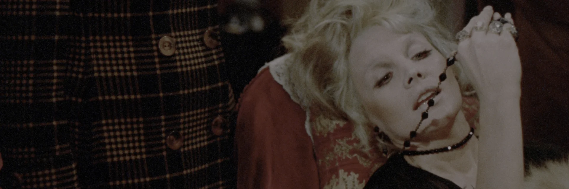 Kiss Me, Kill Me 4K 1976 big poster